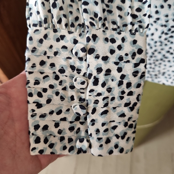 ANN TAYLOR Long Sleeve Top Size XXSP - Picture 4 of 11